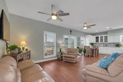 22901 Miramar Street, Galveston, TX 77554 - Photo 9