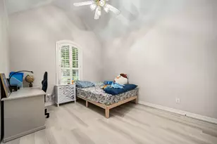 403 Nighthawk Ct, Sugar Land, TX 77478 - Photo 35