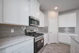 750 Marion Pl Dr, Dayton, TX 77535 - Photo 9