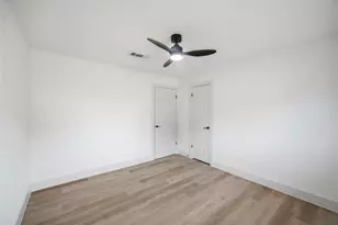 11303 Olympia Dr, Houston, TX 77077 - Photo 17