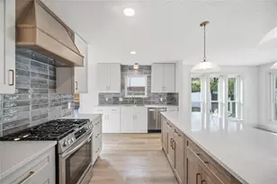 11303 Olympia Dr, Houston, TX 77077 - Photo 7