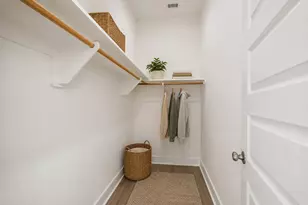 5623 Eskridge St, Houston, TX 77023 - Photo 5