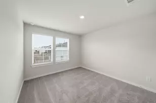 11410 Velvet Fld Dr, Houston, TX 77047 - Photo 13