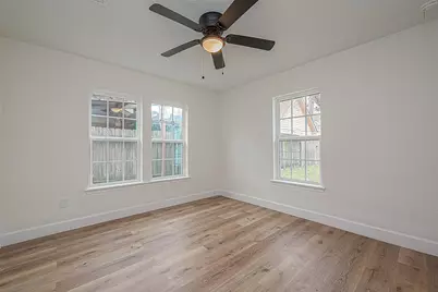 4726 Pease Street, Houston, TX 77023 - Photo 39