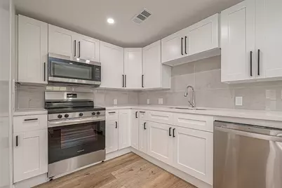 4726 Pease Street, Houston, TX 77023 - Photo 21