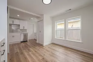 4726 Pease St, Houston, TX 77023 - Photo 17