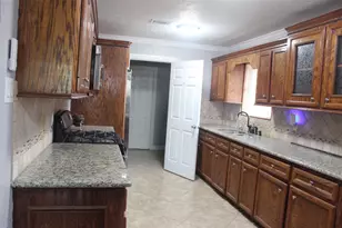 520 Westside Ct, Pasadena, TX 77502 - Photo 7