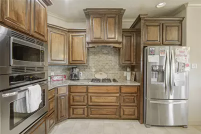 57 Red Maple Court, Lake Jackson, TX 77566 - Photo 7