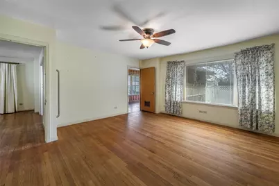 232 S Holland, Bellville, TX 77418 - Photo 19