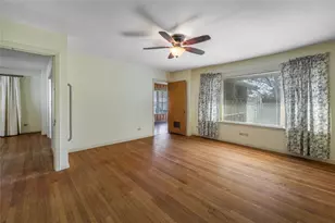 232 S Holland, Bellville, TX 77418 - Photo 19