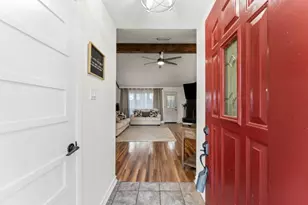 7706 Breda Dr, Baytown, TX 77521 - Photo 3