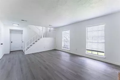 414 Dinerstein Street, Webster, TX 77598 - Photo 3