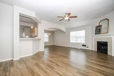 4527 Green Fawn Lane, Fresno, TX 77545 - Photo 11