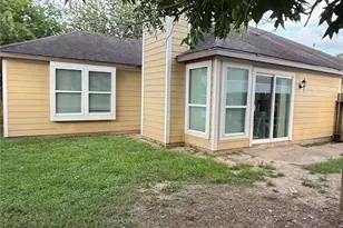 6018 Beaconridge Dr, Houston, TX 77053 - Photo 5