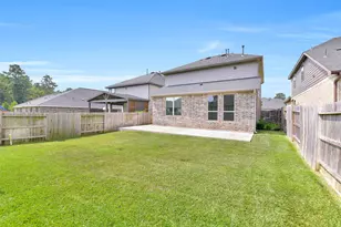 1439 Northwood Blf Ln, Pinehurst, TX 77362 - Photo 31
