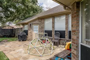 11002 Collingswood Dr, La Porte, TX 77571 - Photo 33