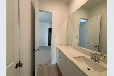 6018 Marina Ray Drive, Baytown, TX 77521 - Photo 3