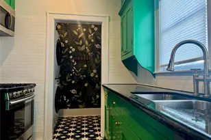 914 W Melwood St, Houston, TX 77009 - Photo 7