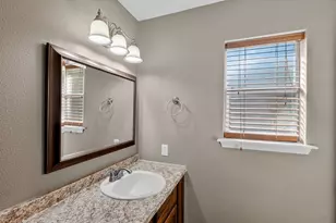 4125 Woodcrest Dr, Bryan, TX 77802 - Photo 15