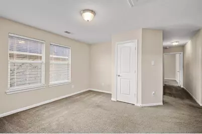 1007 Summer Wood Boulevard, Conroe, TX 77303 - Photo 17