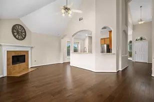 1007 Summer Wood Blvd, Conroe, TX 77303 - Photo 9