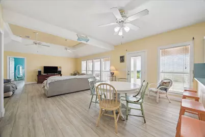 214 Tampa, Port Bolivar, TX 77650 - Photo 9