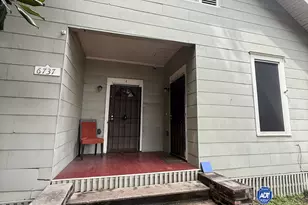 6737 Ave E, Houston, TX 77011 - Photo 5
