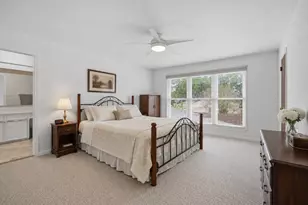 15319 Seahorse Dr, Houston, TX 77062 - Photo 13