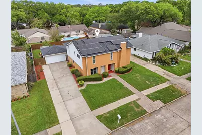 15319 Seahorse Drive, Houston, TX 77062 - Photo 3