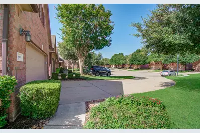 1103 Glenwood Canyon Lane, Houston, TX 77077 - Photo 7