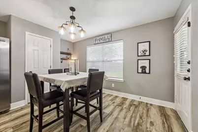 1041 Riverwood Drive, Dickinson, TX 77539 - Photo 11