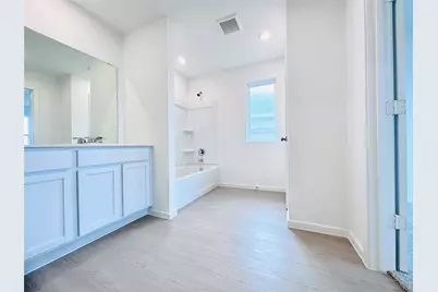 27527 Sunterra Village Drive, Katy, TX 77493 - Photo 13