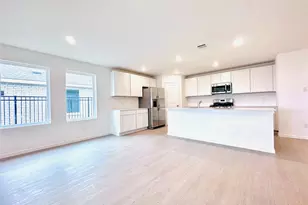 27527 Sunterra Village Dr, Katy, TX 77493 - Photo 5