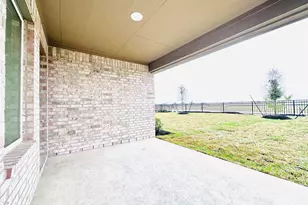 27527 Sunterra Village Dr, Katy, TX 77493 - Photo 15