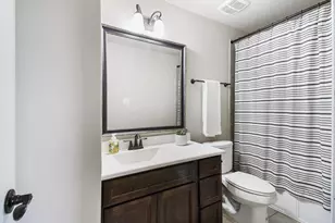 18002 Heartsong Dr, Cypress, TX 77429 - Photo 35