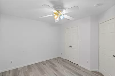 12134 Green Trails Drive, Stafford, TX 77477 - Photo 25