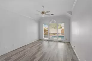 12134 Green Trails Dr, Stafford, TX 77477 - Photo 15