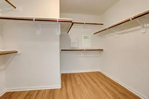 10046 Hillside Bayou Dr, Houston, TX 77080 - Photo 19