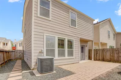 10046 Hillside Bayou Drive, Houston, TX 77080 - Photo 25
