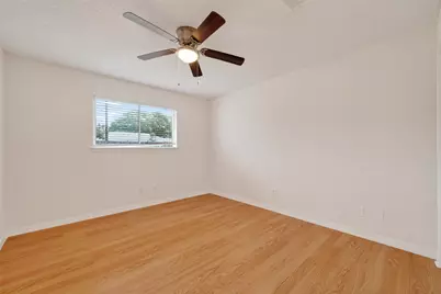 9538 Ravensworth Drive, Houston, TX 77031 - Photo 21