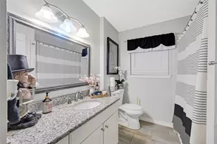 11226 Sageburrow Dr, Houston, TX 77089 - Photo 23