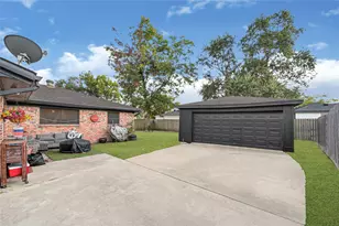 11226 Sageburrow Dr, Houston, TX 77089 - Photo 25