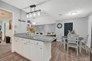 11226 Sageburrow Dr, Houston, TX 77089 - Photo 15