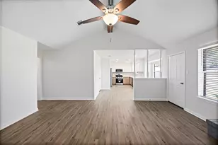 7311 Woodoak Dr, Houston, TX 77040 - Photo 9