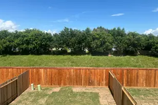 10519 Hadley Pk Trl, Houston, TX 77051 - Photo 3