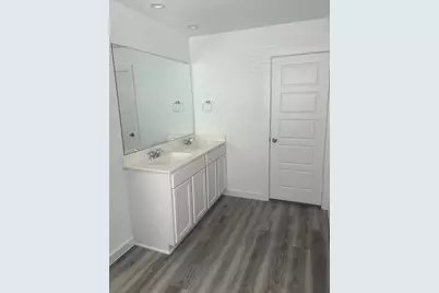 10519 Hadley Park Trail, Houston, TX 77051 - Photo 9