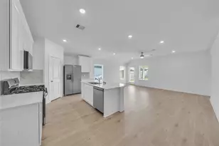 30715 Wicklow Gdns Dr, Fulshear, TX 77441 - Photo 11