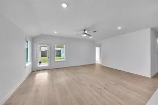 30715 Wicklow Gdns Dr, Fulshear, TX 77441 - Photo 21