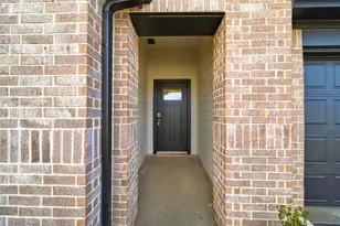 30715 Wicklow Gdns Dr, Fulshear, TX 77441 - Photo 3