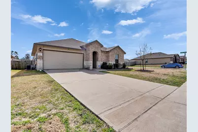 202 Blanco Drive, Huntsville, TX 77340 - Photo 3